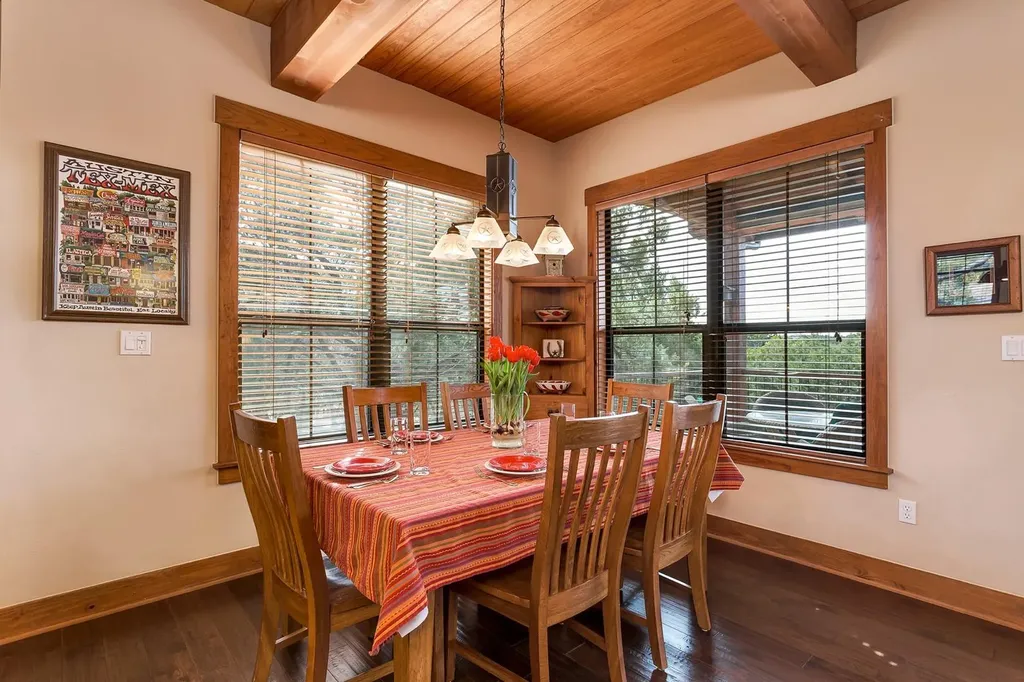 7412 Calming Court Jonestown TX 78645