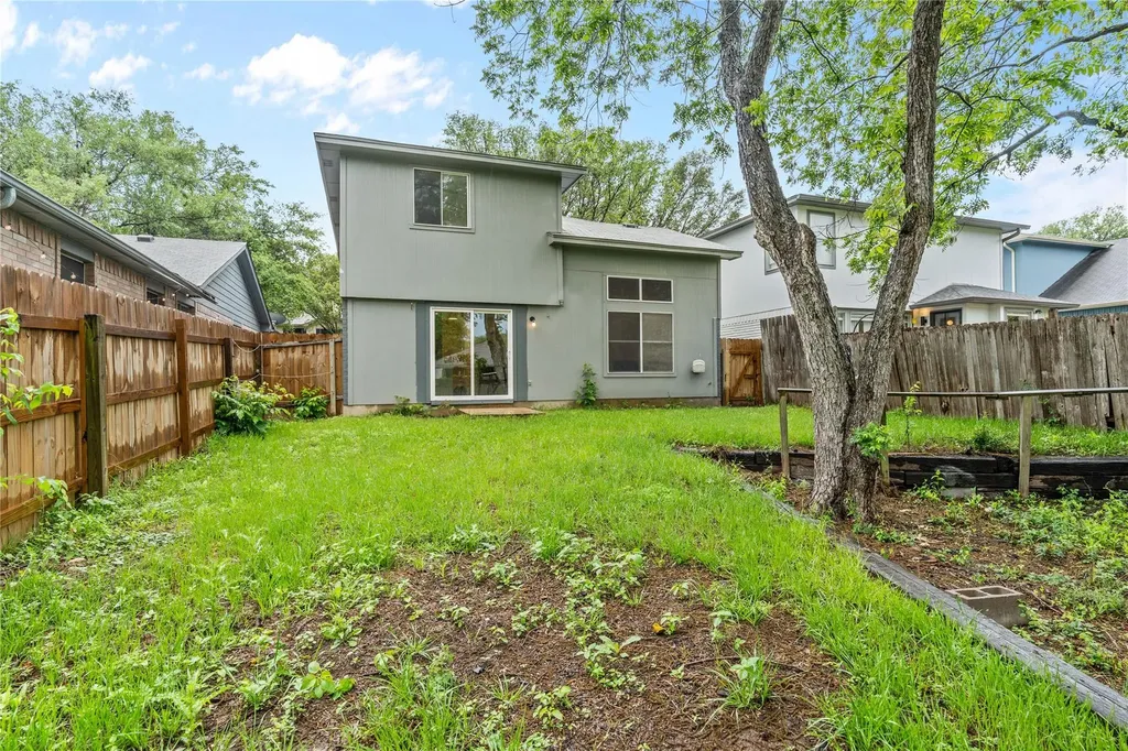 1442 Sir Thopas Trail Austin TX 78748