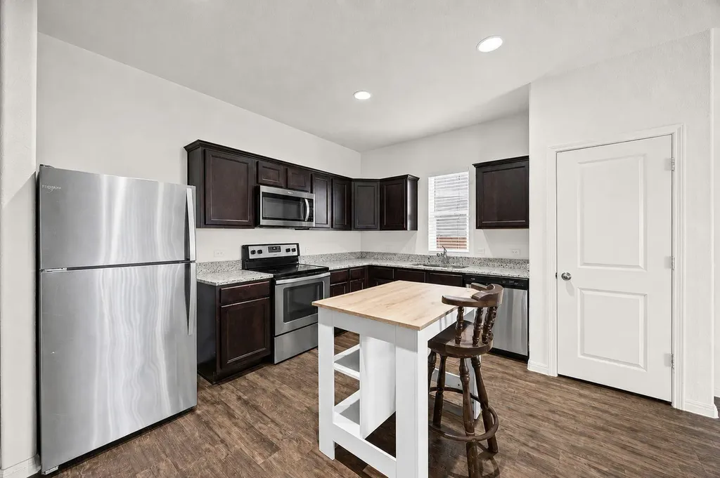 19408 Mary Ozburn Place Manor TX 78653