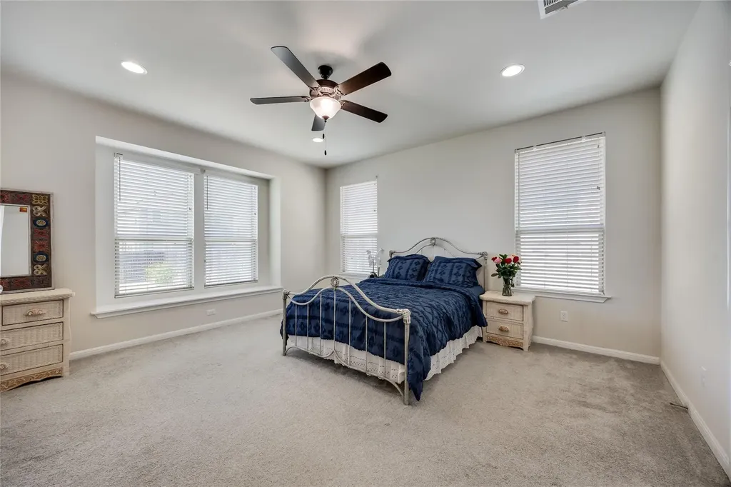 144 Falkland Street Hutto TX 78634