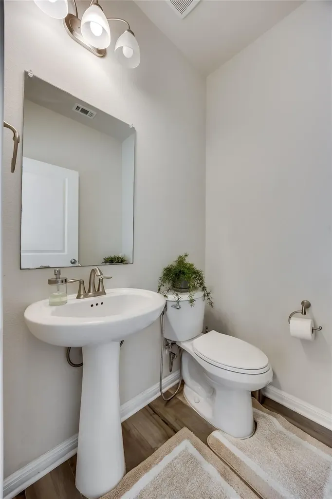 144 Falkland Street Hutto TX 78634