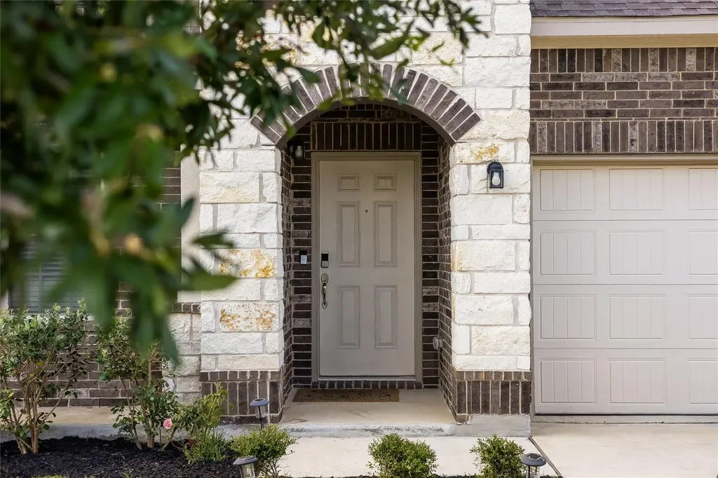 144 Falkland Street Hutto TX 78634