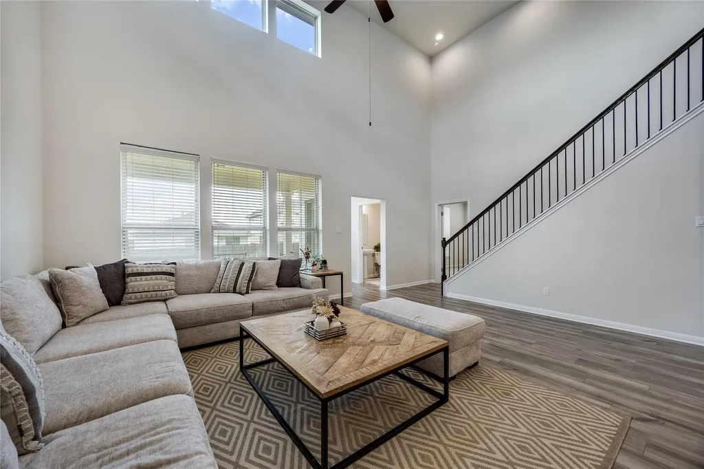 144 Falkland Street Hutto TX 78634