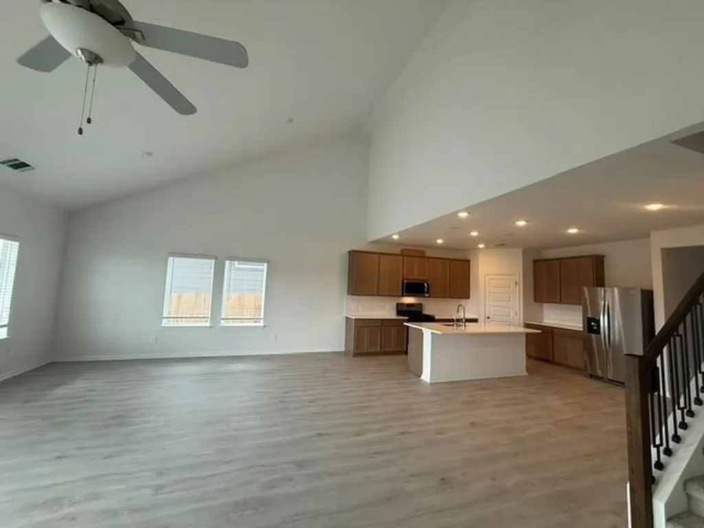 125 Skyview Farm Lane Liberty Hill TX 78642