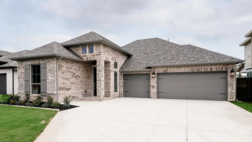 242 Melody Road Lockhart TX 78644