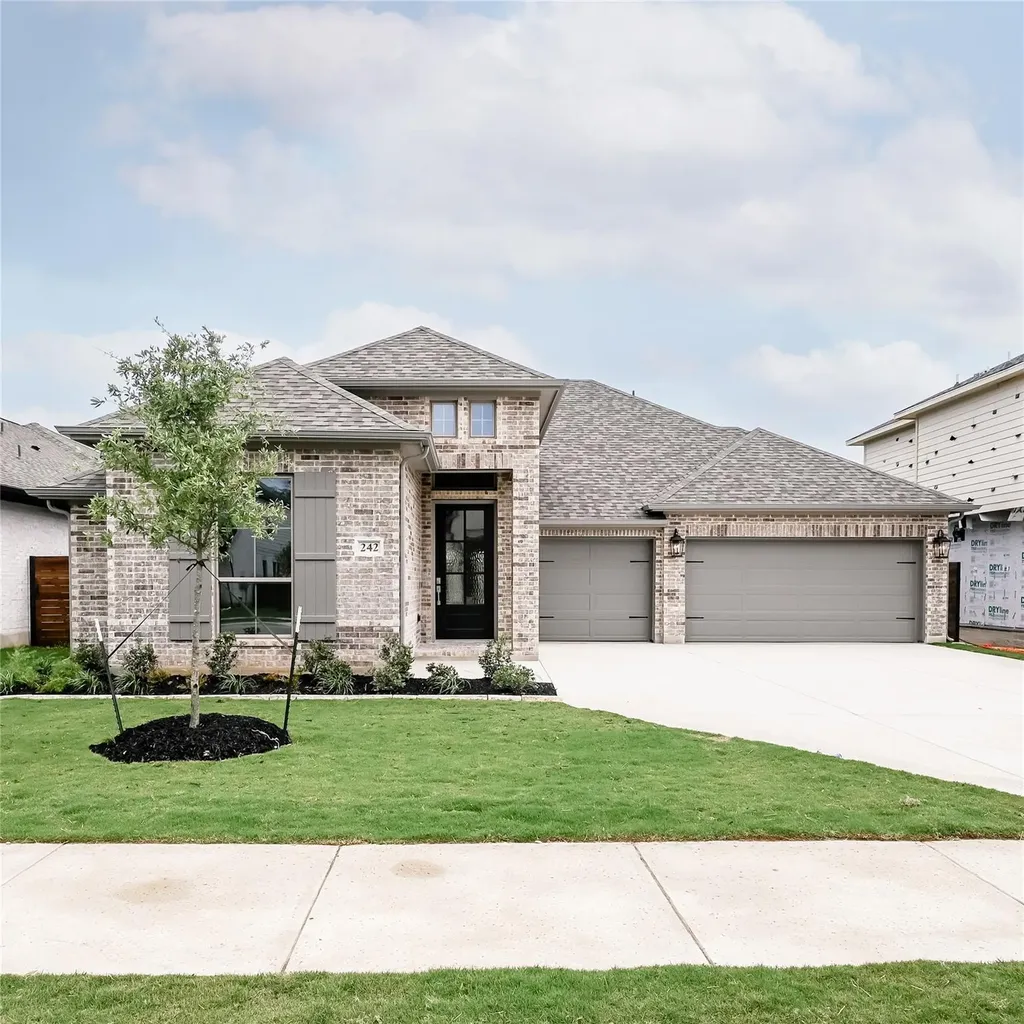 242 Melody Road Lockhart TX 78644