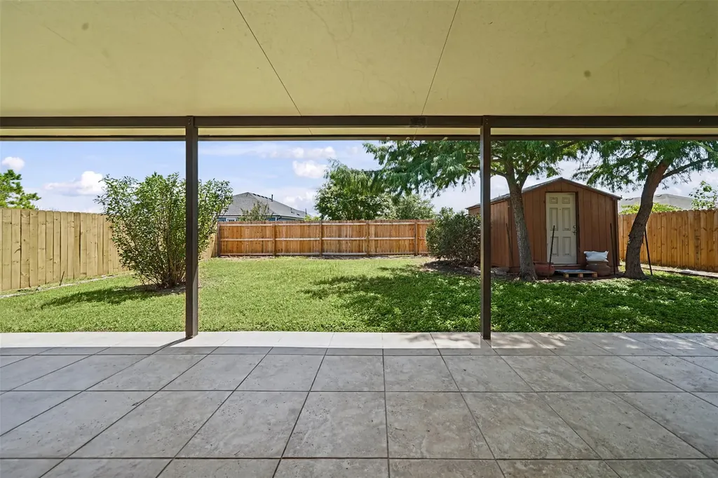 113 Wallops Kyle TX 78640