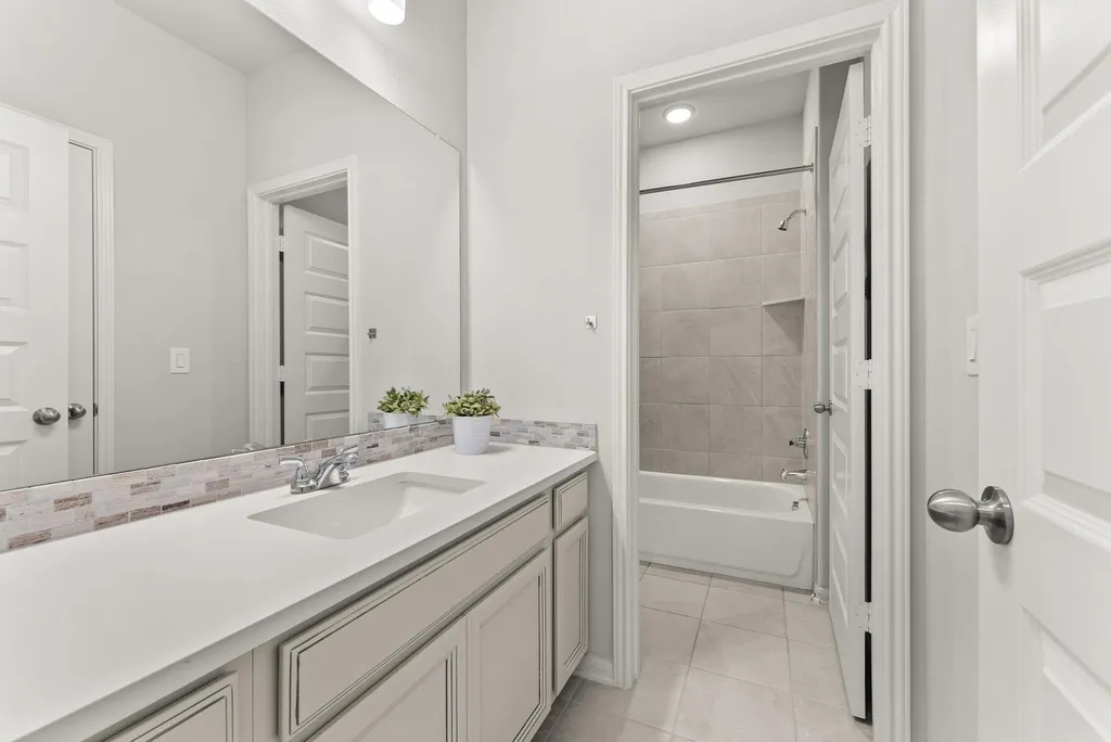 16916 Sanglier Drive Austin TX 78738
