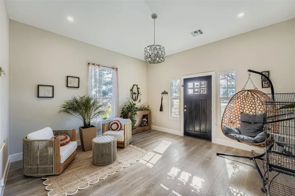 149 Arosa Drive Elgin TX 78621
