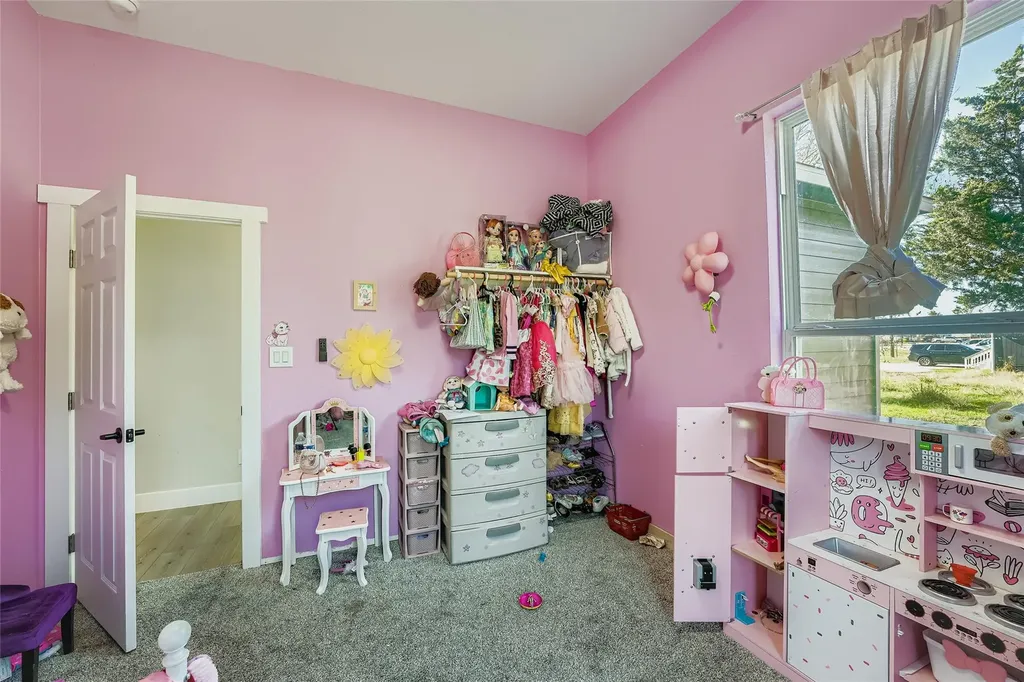 149 Arosa Drive Elgin TX 78621