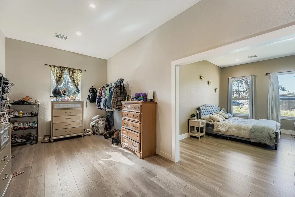 149 Arosa Drive Elgin TX 78621