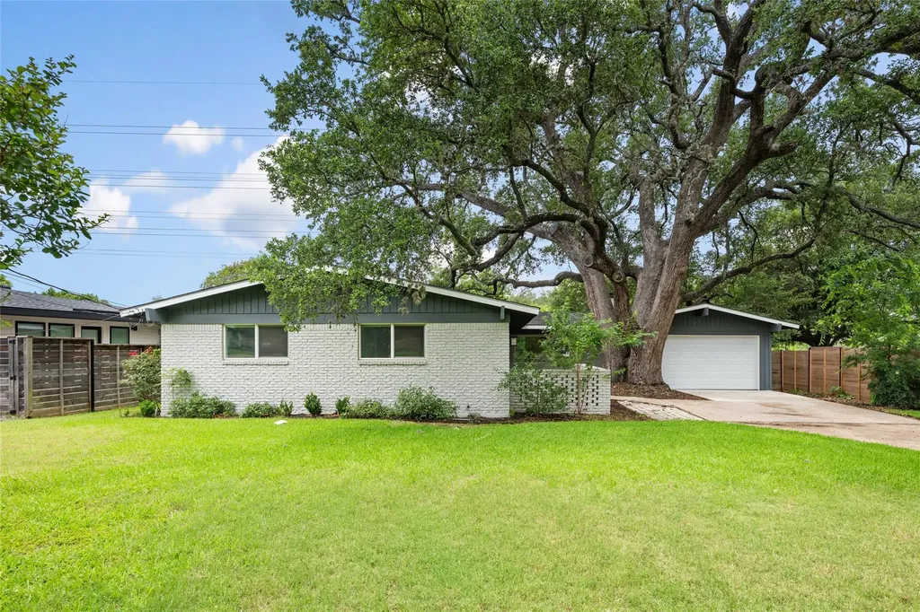 4602 Frontier Trail Austin TX 78745