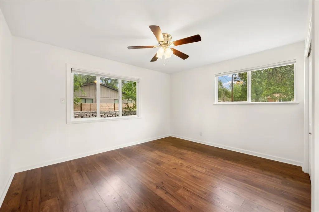 4602 Frontier Trail Austin TX 78745