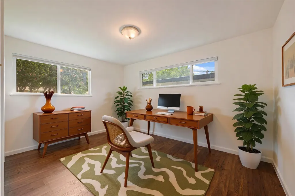 4602 Frontier Trail Austin TX 78745