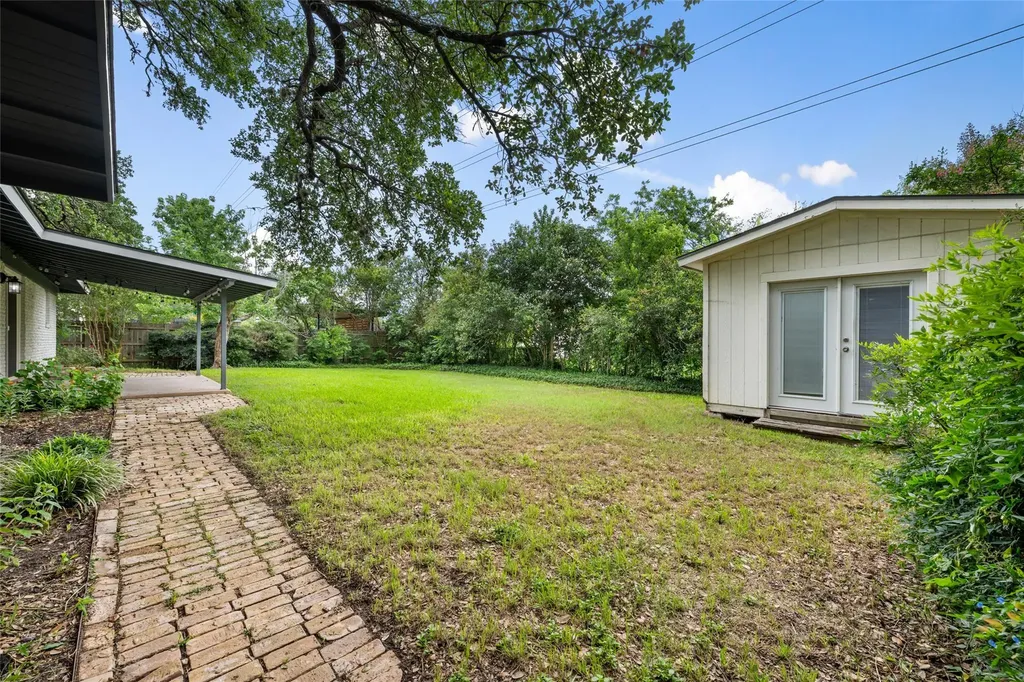 4602 Frontier Trail Austin TX 78745