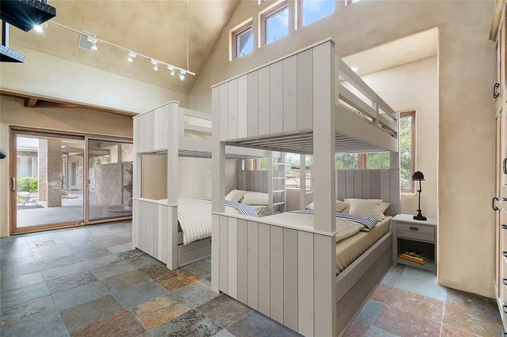 24736 Travis Lakeside Cove Spicewood TX 78669