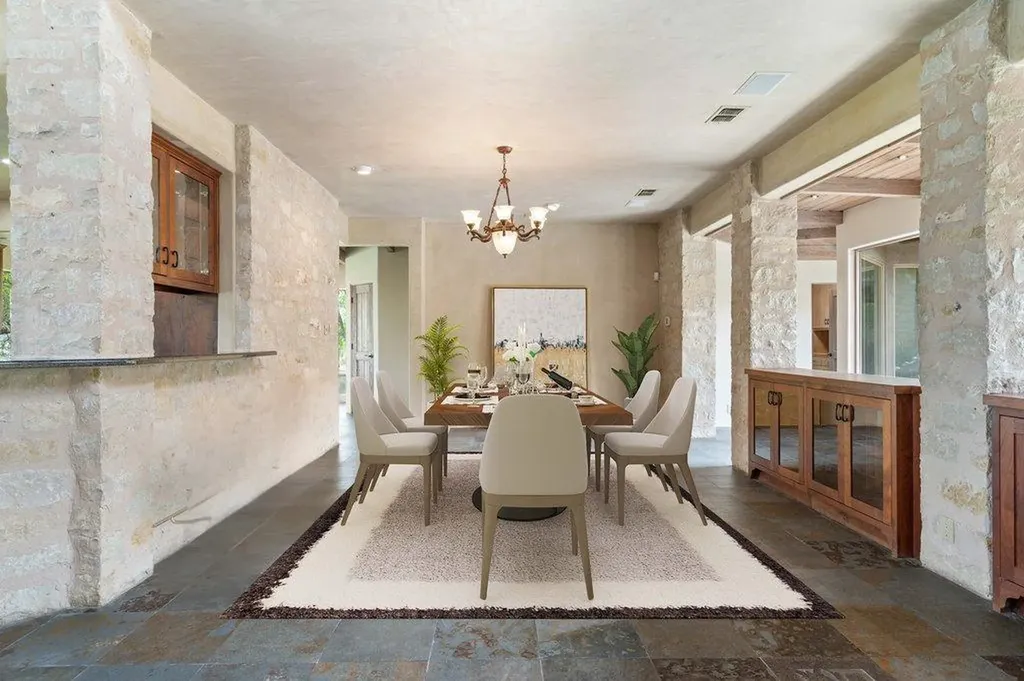 24736 Travis Lakeside Cove Spicewood TX 78669
