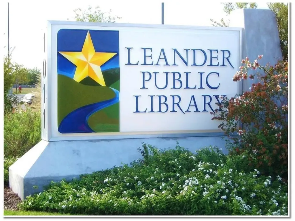 2301 Ambush Canyon Leander TX 78641