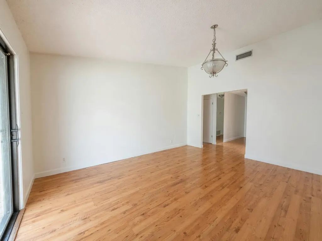 5310 Presidio Road Austin TX 78745