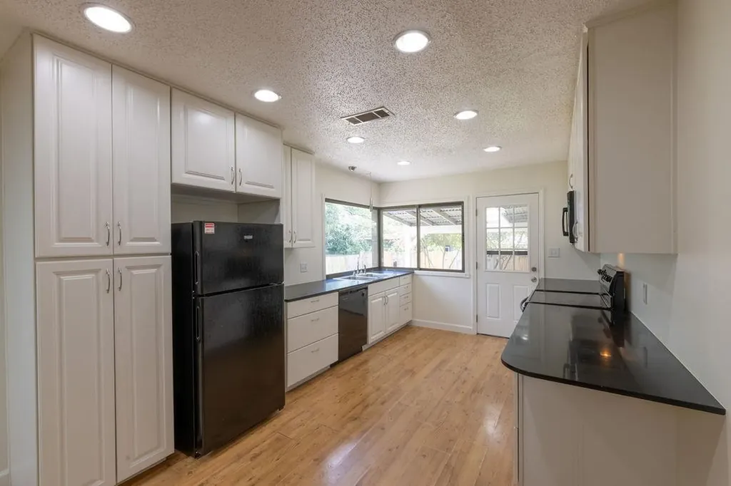 5310 Presidio Road Austin TX 78745