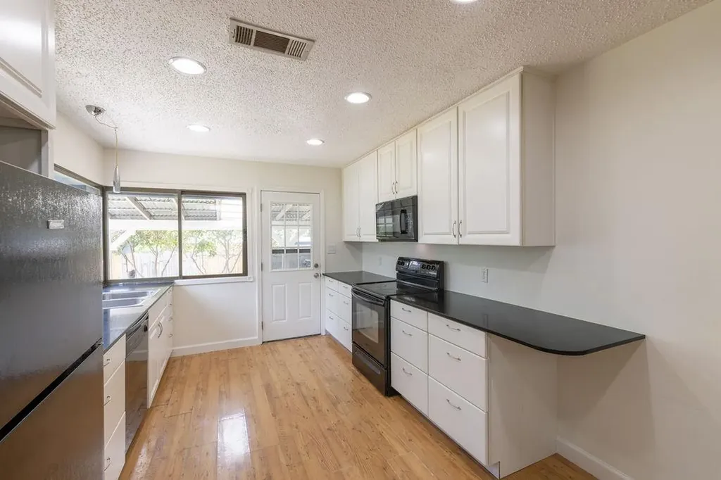 5310 Presidio Road Austin TX 78745