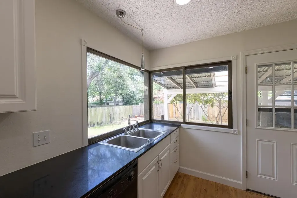 5310 Presidio Road Austin TX 78745
