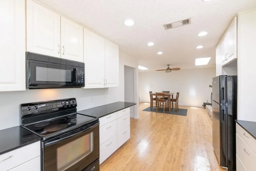 5310 Presidio Road Austin TX 78745