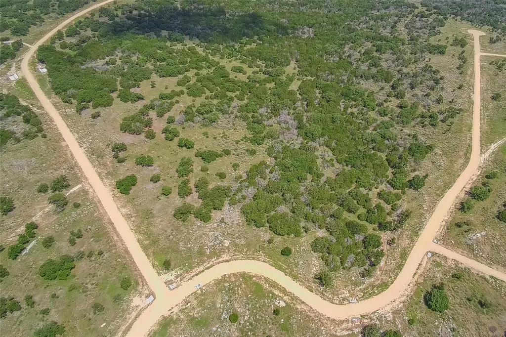 140 Longview Lane San Saba TX 76877