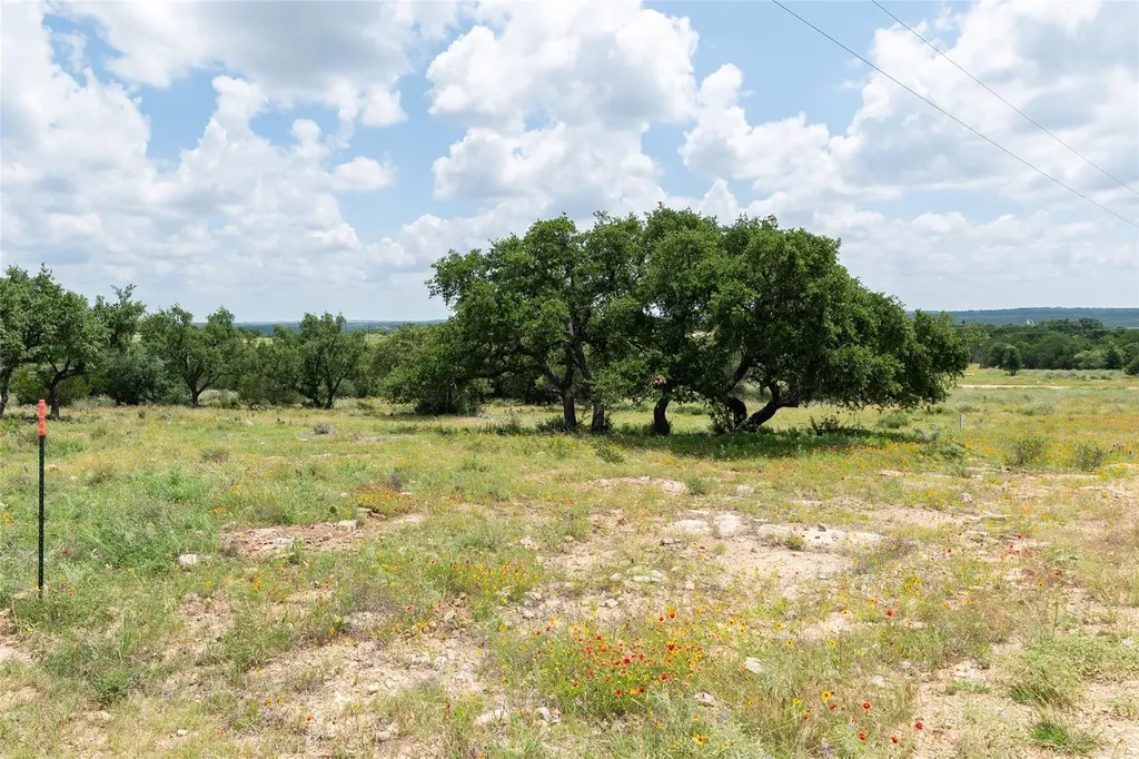 140 Longview Lane San Saba TX 76877