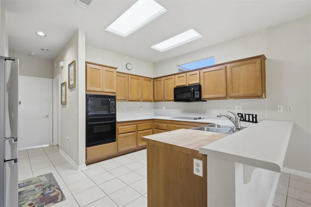 113 Larkspur Lane Georgetown TX 78633
