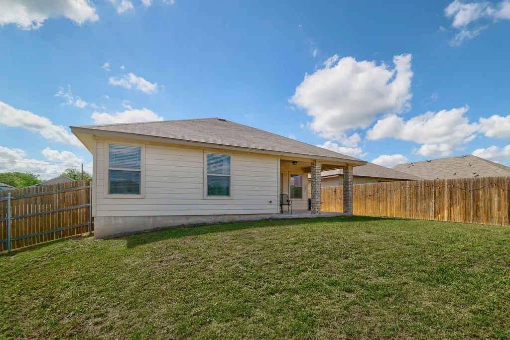 1704 T H Johnson Drive Taylor TX 76574