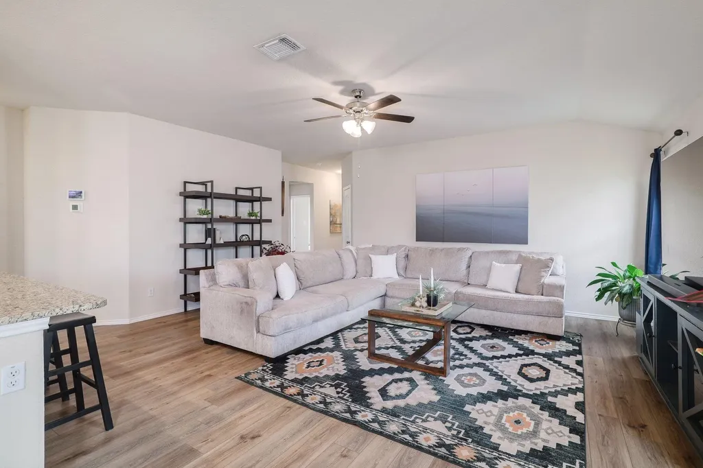 1704 T H Johnson Drive Taylor TX 76574