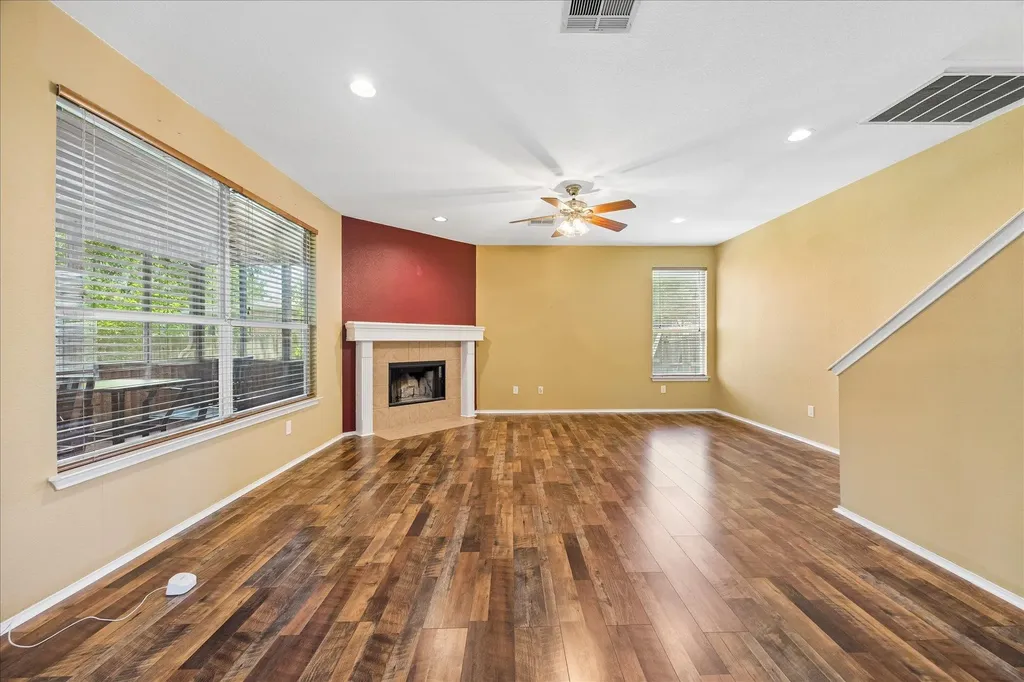 338 Spring Branch Loop Kyle TX 78640