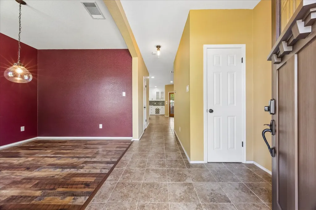 338 Spring Branch Loop Kyle TX 78640