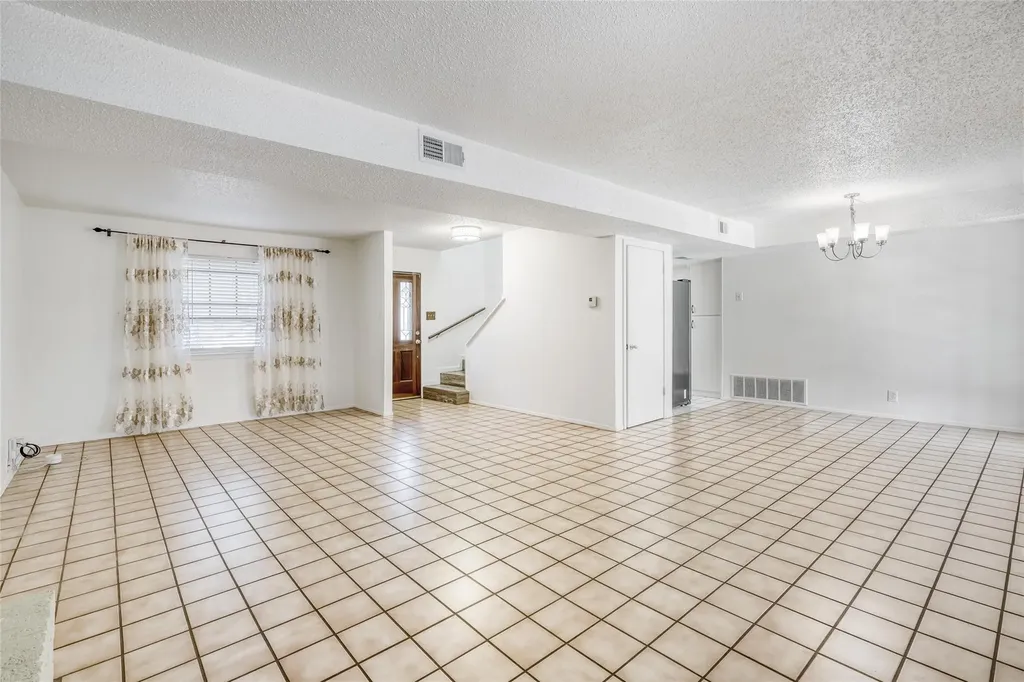 6601 Skycrest Drive Austin TX 78745