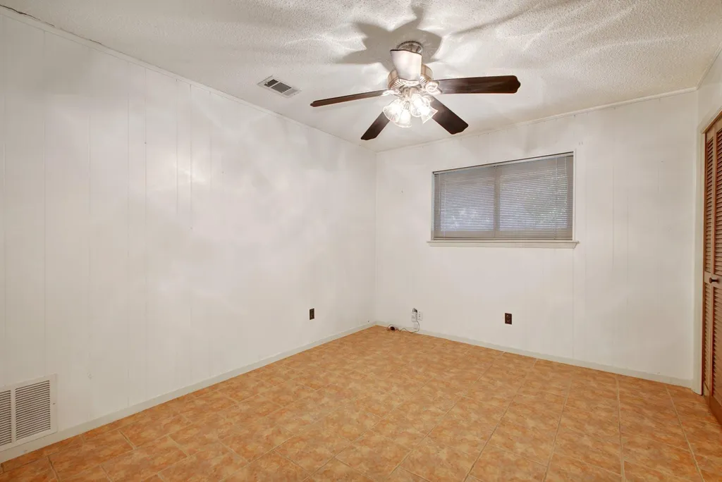 2306 Forest Bend Drive Austin TX 78704