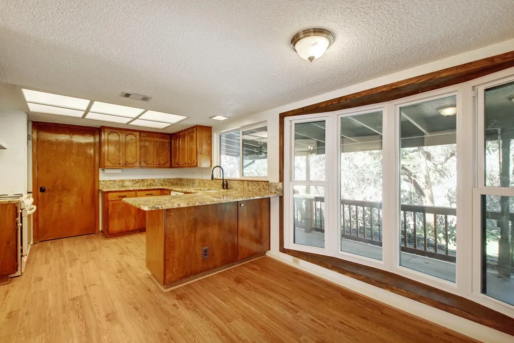 2306 Forest Bend Drive Austin TX 78704