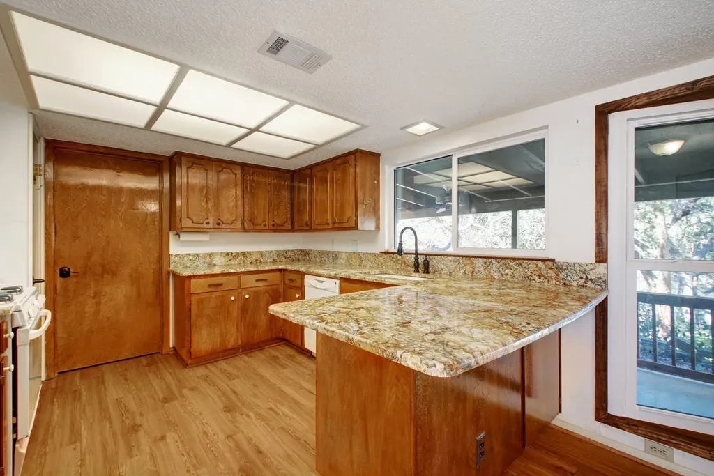 2306 Forest Bend Drive Austin TX 78704