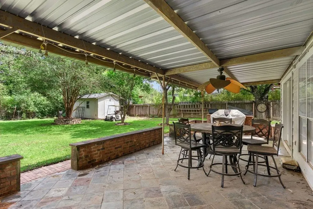 11115 Shady Hollow Drive Austin TX 78748
