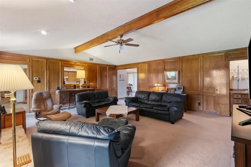 1409 Thaddeus Cove Austin TX 78746