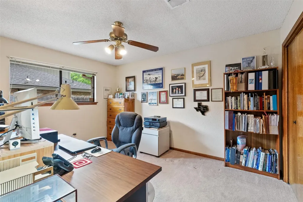1409 Thaddeus Cove Austin TX 78746