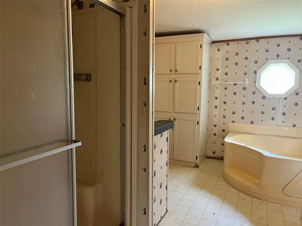 208 Quail Cove Kyle TX 78640