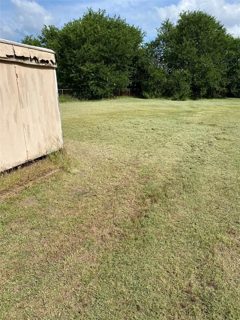 208 Quail Cove Kyle TX 78640