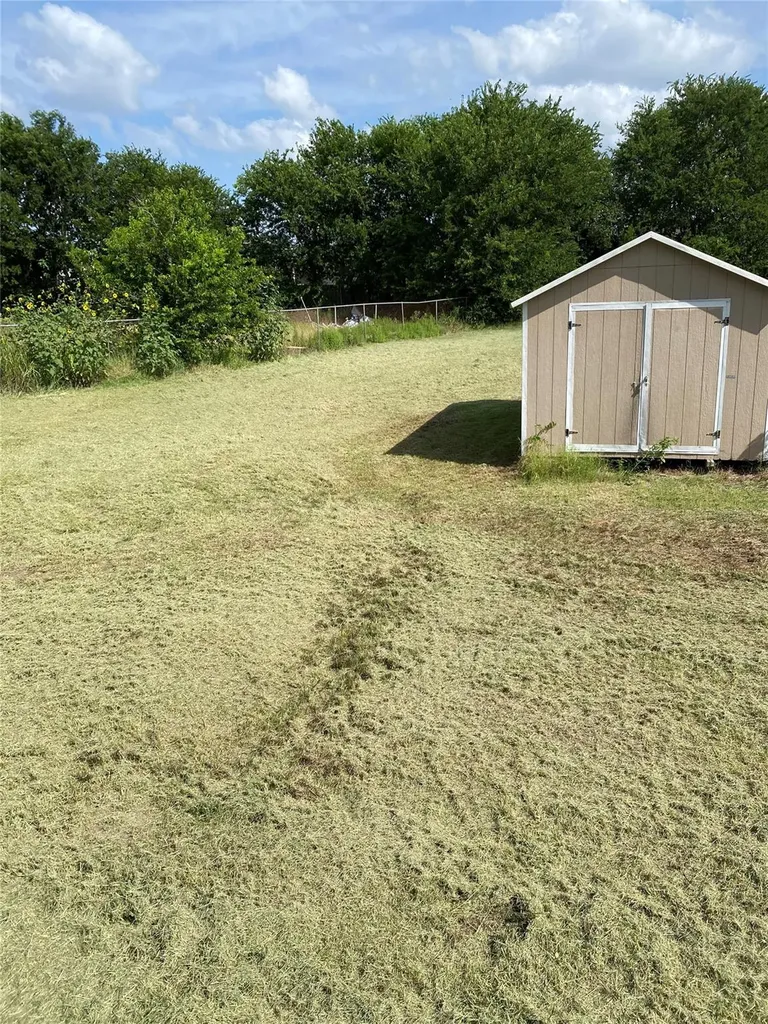 208 Quail Cove Kyle TX 78640