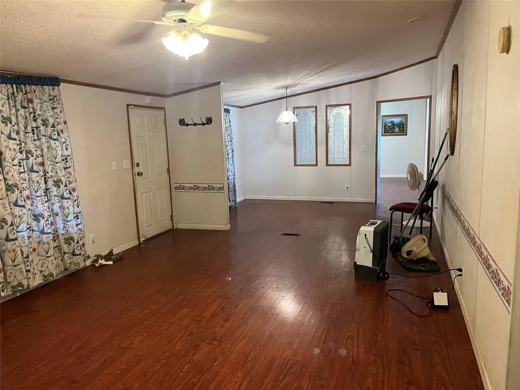208 Quail Cove Kyle TX 78640