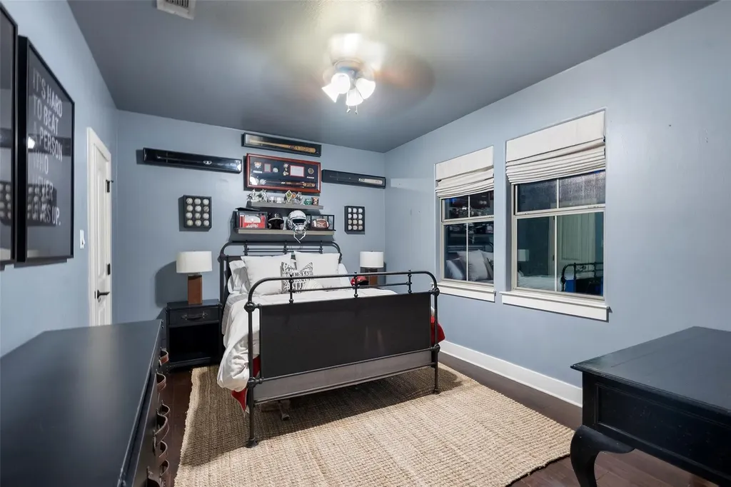 18 Hedgebrook Way The Hills TX 78738