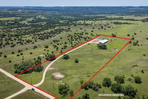 12935 Private Road 3641 Kempner TX 76539