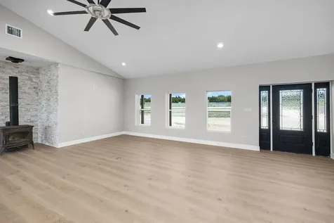 12935 Private Road 3641 Kempner TX 76539