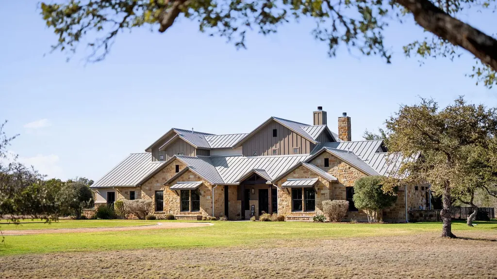 265 Mckellar Road Dripping Springs TX 78620