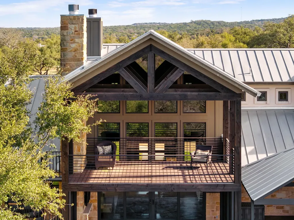 265 Mckellar Road Dripping Springs TX 78620
